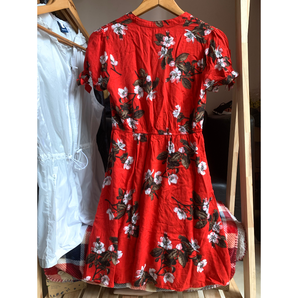 Đầm vải lanh hoa hiệu DOTTI