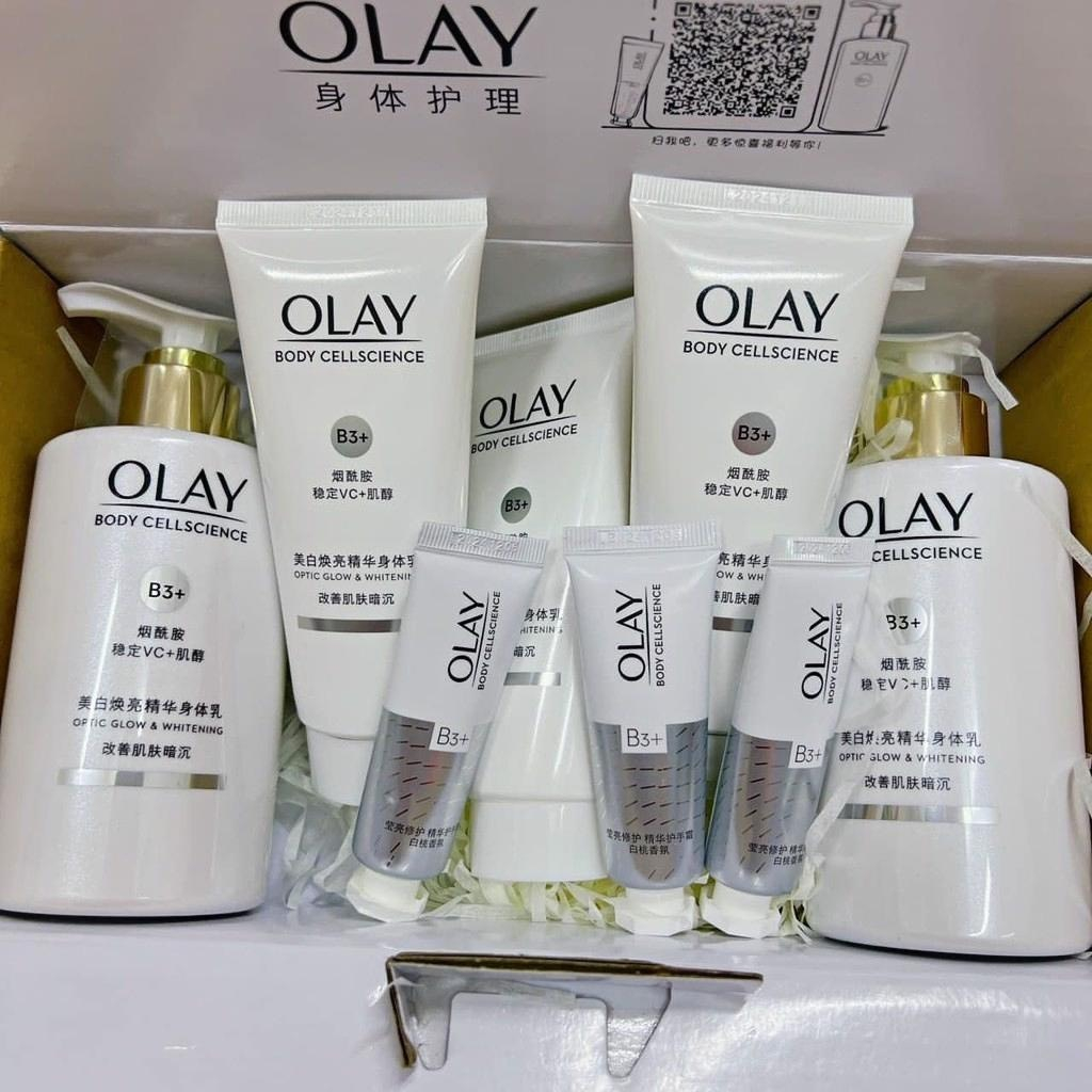 Sữa Dưỡng Thể OLAY B3 + Retinol/ Vitamin C Olay Bright UlTra Whitening