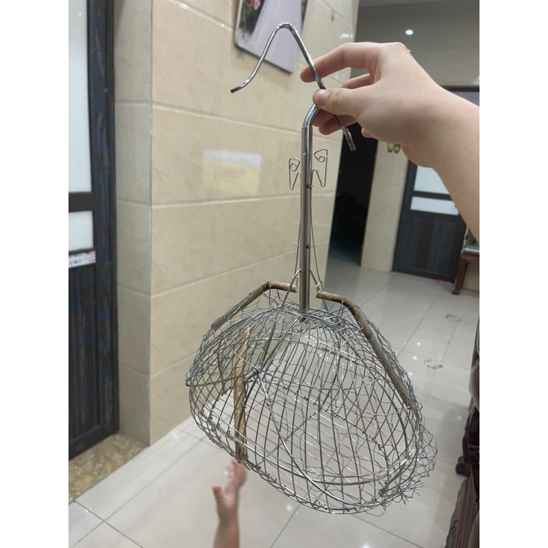 Bẫy khuyên trái đào chất liệu inox bền đẹp chắc chắn