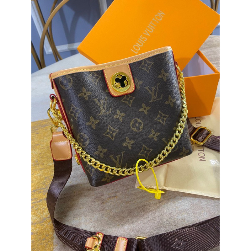 Túi LV dáng chậu kèm ví