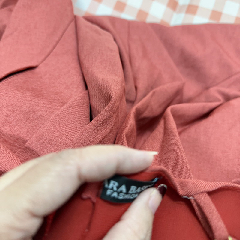 Đầm 2 dây dáng dài size S, chất xịn màu đỏ gạch