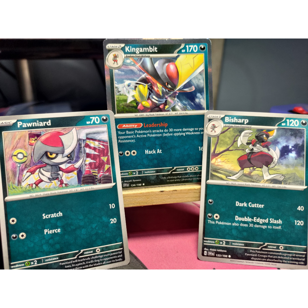 Combo 3 Thẻ Pokemon 3 Cấp tiến hóa của Kingambit - SVIEN