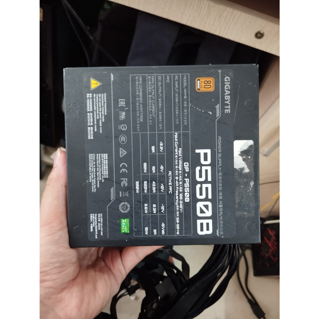 Nguồn máy tính Gigabyte 550W công suất thực/ Hàng hãng đã qua sử dụng