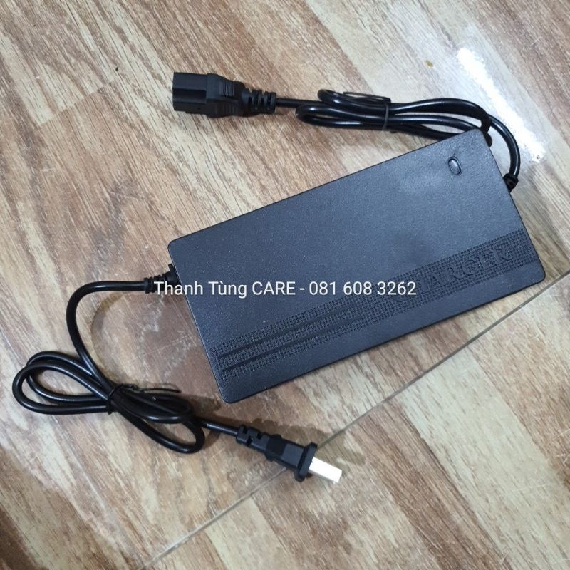 Sạc 24V-20Ah cho ắc quy xe trẻ em | Sạc pin cho ắc quy chì 24V