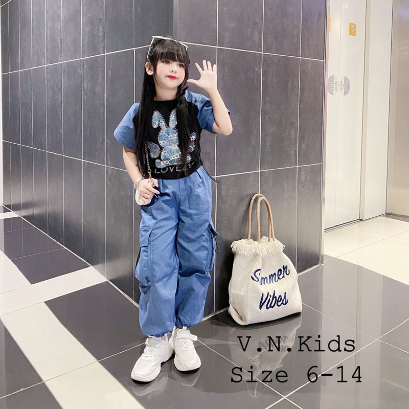 Bộ đính đá Gấu,Thỏ + quần Jean bom cho Bé size đại 17kg-42kg