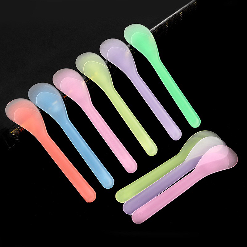 Thìa Nhựa Dẻo Trộn Mặt Nạ Chuyên Dụng Trong Spa