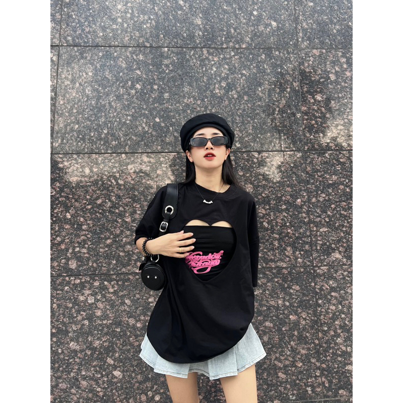 Áo phông khoét hình tim kèm quây