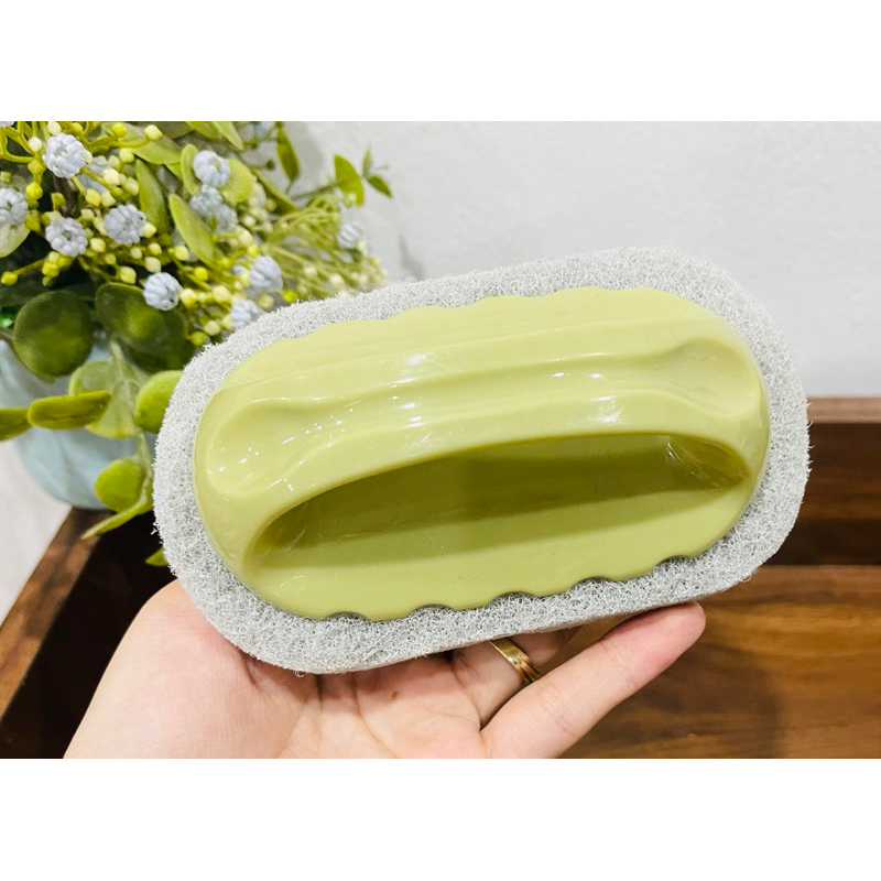 Bàn Chải Bọt Biển Chống Xước Đa Năng Có Tay Cầm