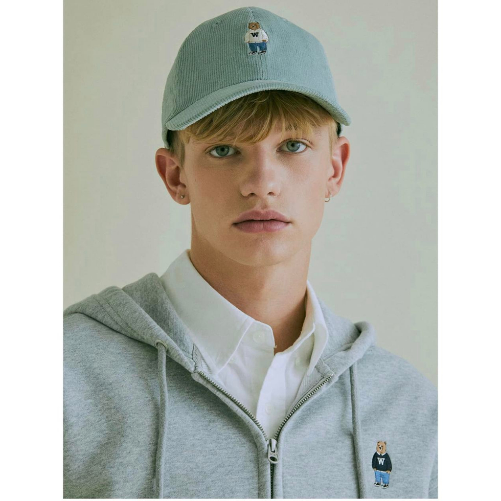 Mũ lưỡi trai nhung gấu nhỏ