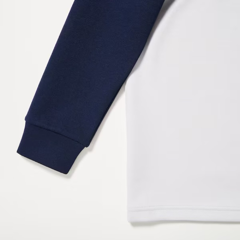 Bộ quần áo nỉ Ultra strech Uni qlo kids