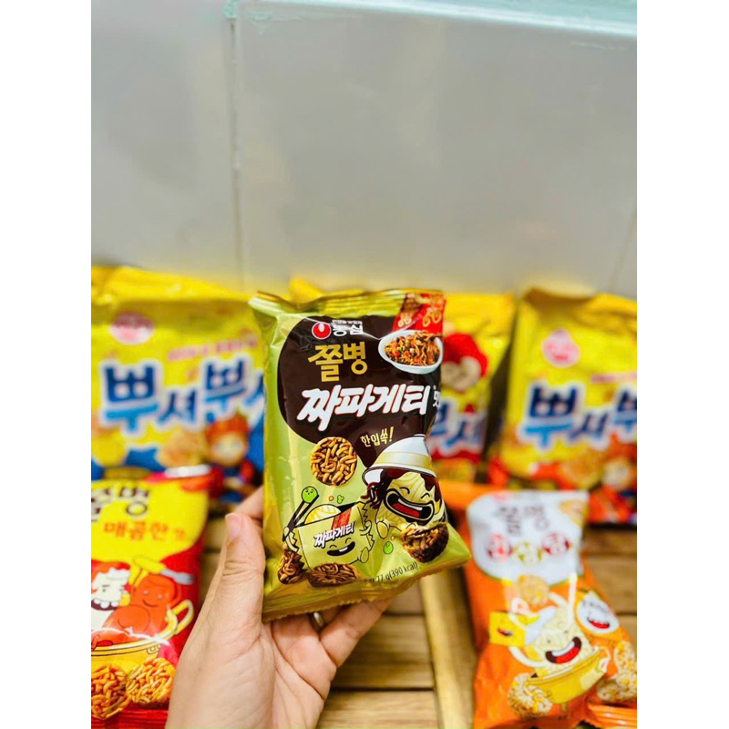 Lốc 12 gói snack mì tôm viên vị gà cay siêu ngon, mì ăn liền trẻ em ăn vặt ngon rẻ Thái Land- Date 4/2024