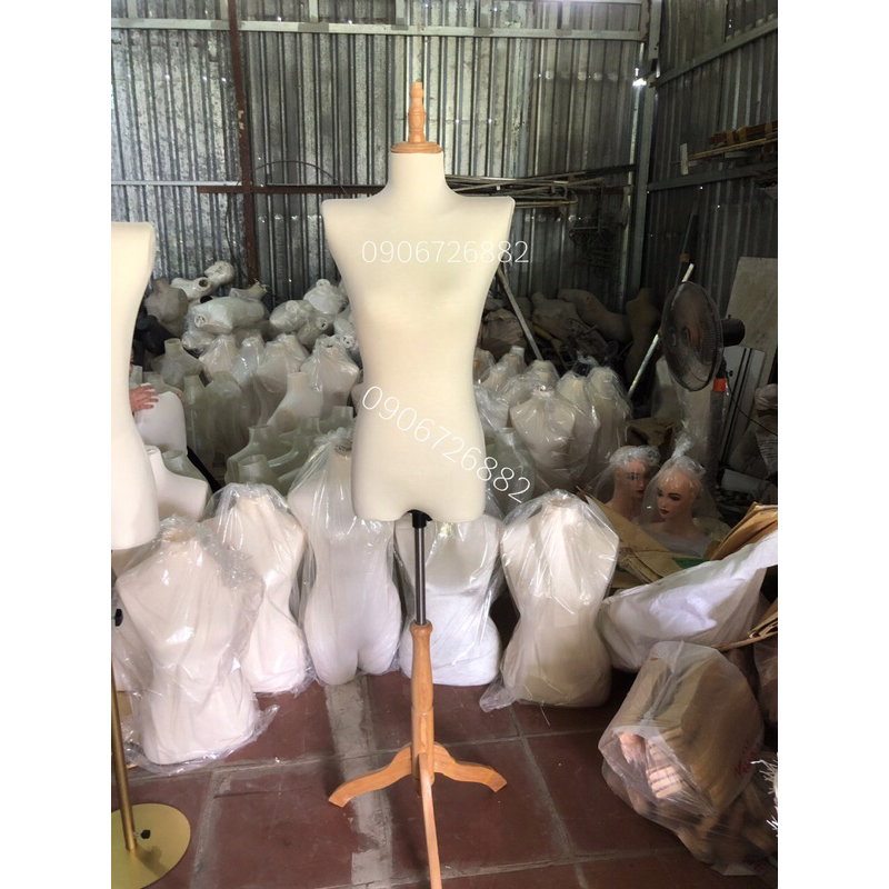 Manocanh nữ vải ngang