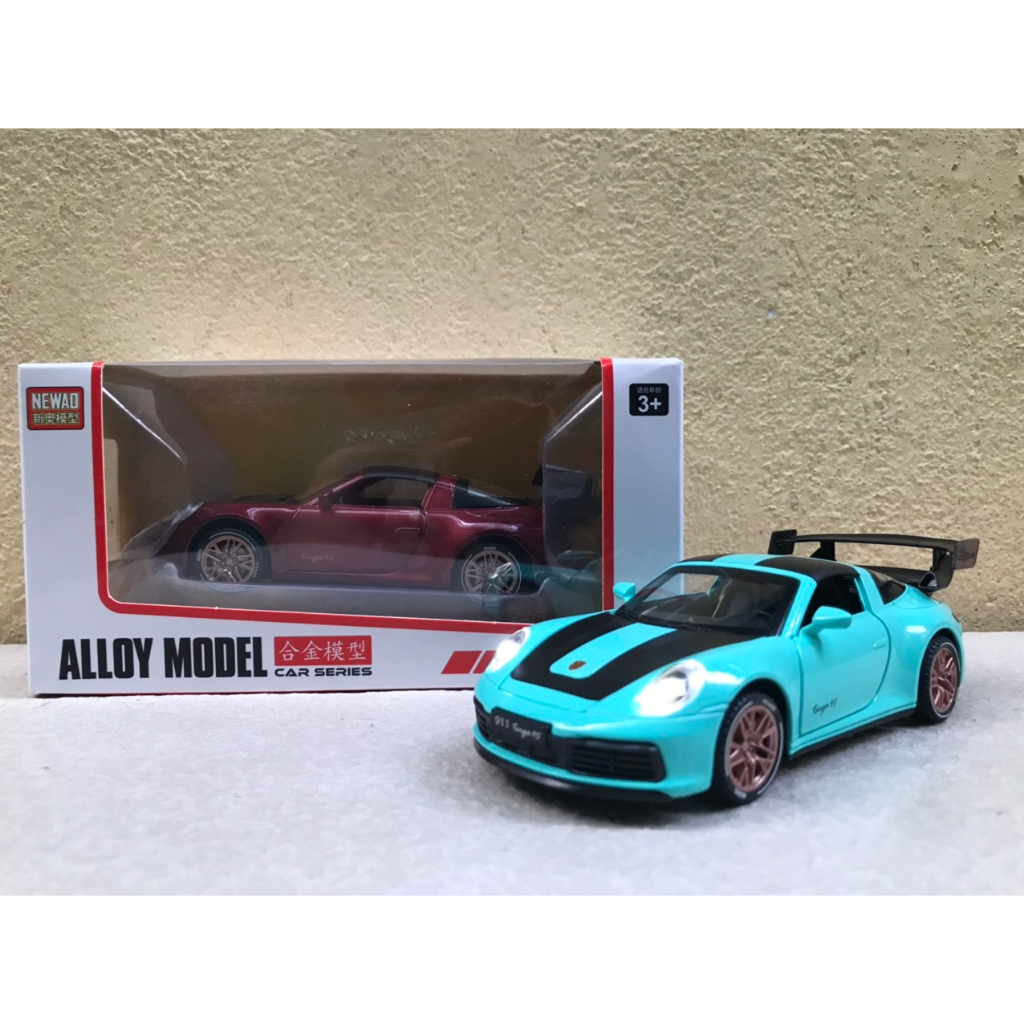 Mô hình xe ô tô Porsche 911 targa 4s 1:32