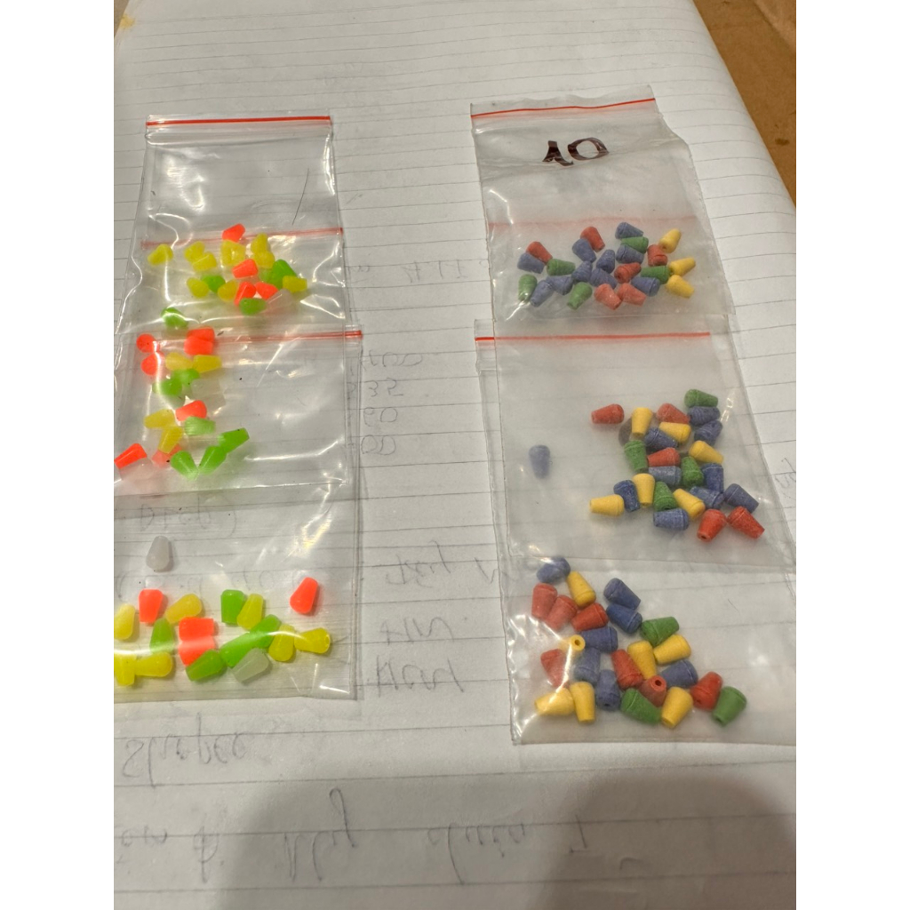 Sốc tam giác silicon chặn cánh, chống lật lưỡi