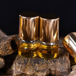 Tinh Dầu Trầm Hương 1 ml