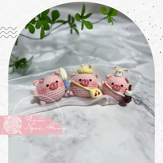 Móc khoá lợn đeo trà sữa, lợn cầm dao, lợn túi cherry, lợn/ heo len, len móc thủ công