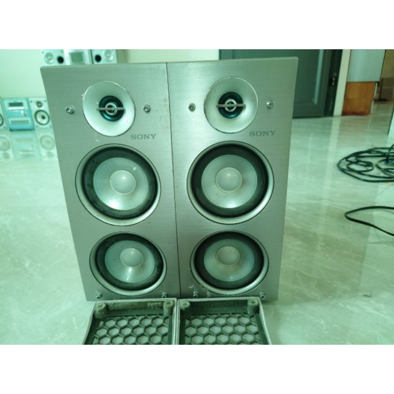 Đôi loa mini cao cấp Sony SE9, 2 bass thật, chất âm quá hay