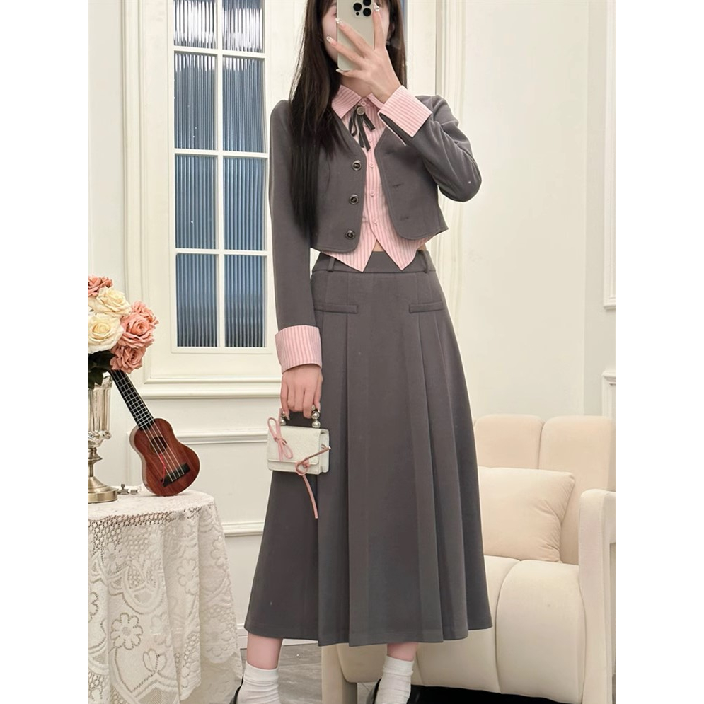 Set áo khoác croptop phối cổ sơ mi YIMI kèm chân váy xòe tiểu thưpp