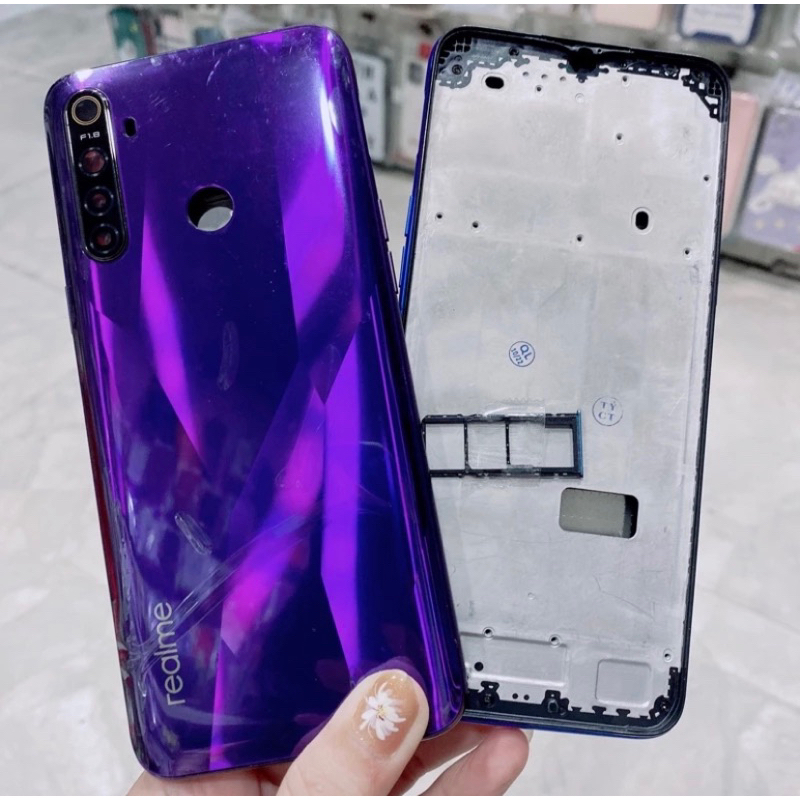 Vỏ máy Oppo Realme 5 pro đã bao gồm kính cam, khay sim chuyên lắp dựng máy, thay thế khi bị vỡ hỏng