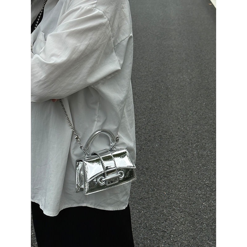 Túi xách nữ mini màu bạc phong cách thời trang mã T01