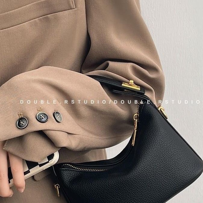 Túi xách cầm tay nữ 2 màu xinh xắn chất da PU mẫu mới mã t102