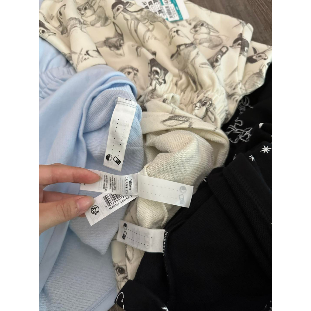 Váy nỉ chun eo kèm túi 2 bên bé gái