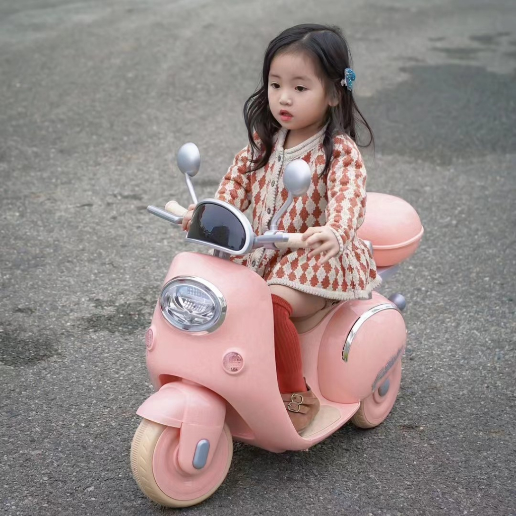 Xe máy điện trẻ em có điều khiển từ xa cho bé gái và trai mới nhất 2023 - DS.Babi