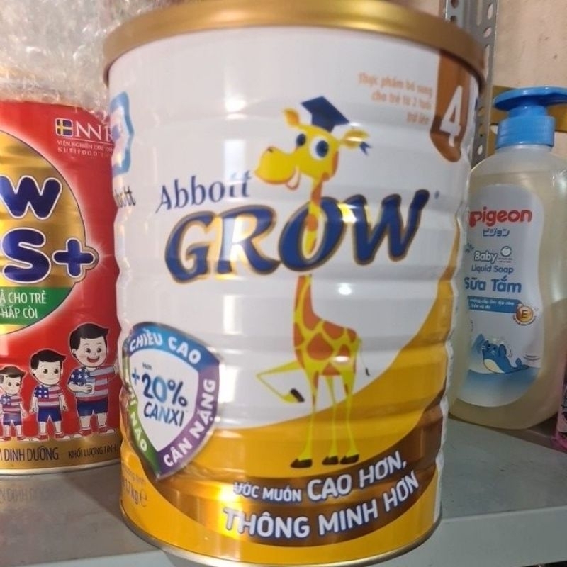 Sữa Bột  Abbott Grow plus 4 lon 1.7kg date 2026