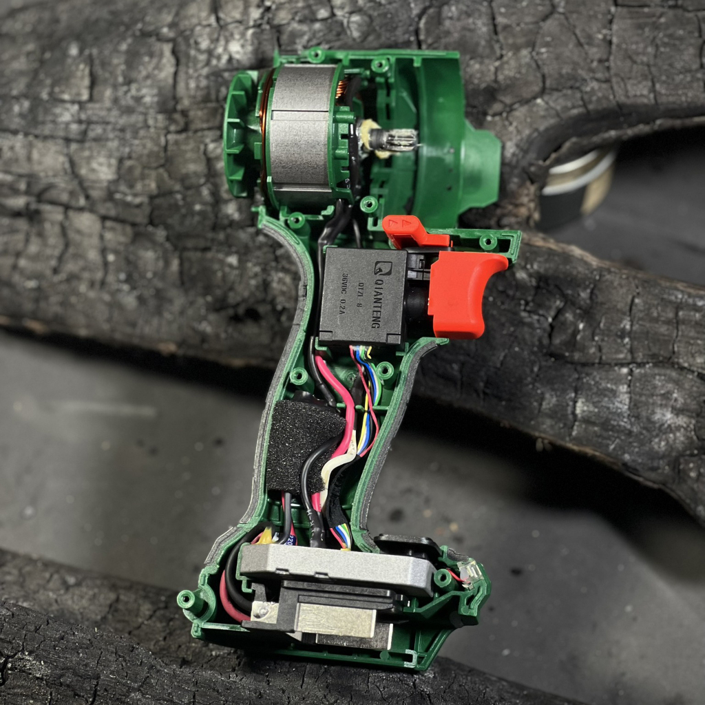 Thân Máy Siết Bulong Dekton M21-IW550PRO / Brushless / 4 Cấp Tốc Độ / Chân Pin Makita Phổ Thông