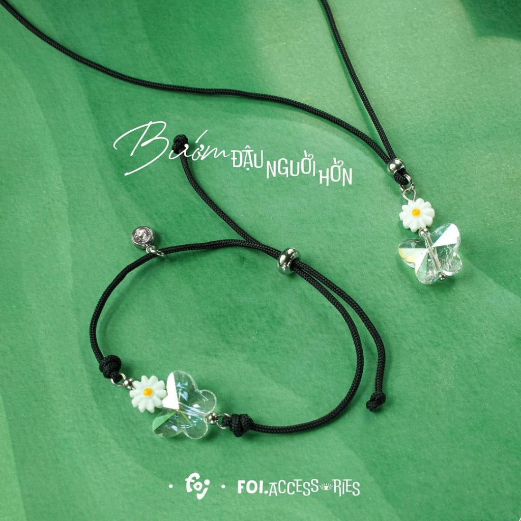 Vòng Bướm đậu người hờn