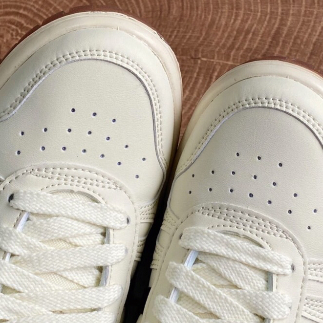 Giày Sneaker Asic Court Trail Cream Kem Đế Nâu Da Thật Dành Cho Nam Nữ