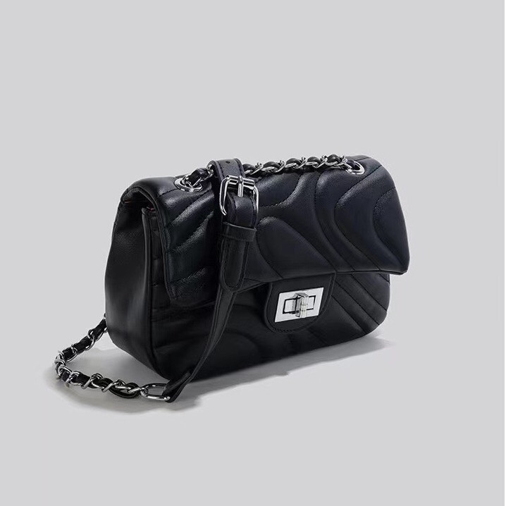 Túi đeo vai hoạ tiết thời trang chất da mềm mẫu mới t56