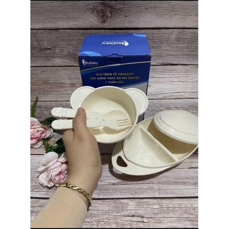 Bộ dụng cụ ăn dặm cho bé 5 chi tiết (thìa, dĩa, bát, khay 2 ngăn, HKM sữa VITA DAIRY cao cấp