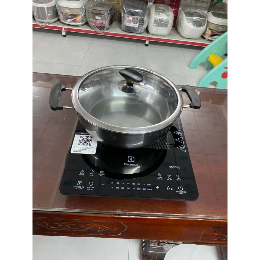 Bếp từ Electrolux ETD42SKS - Hàng trưng bày