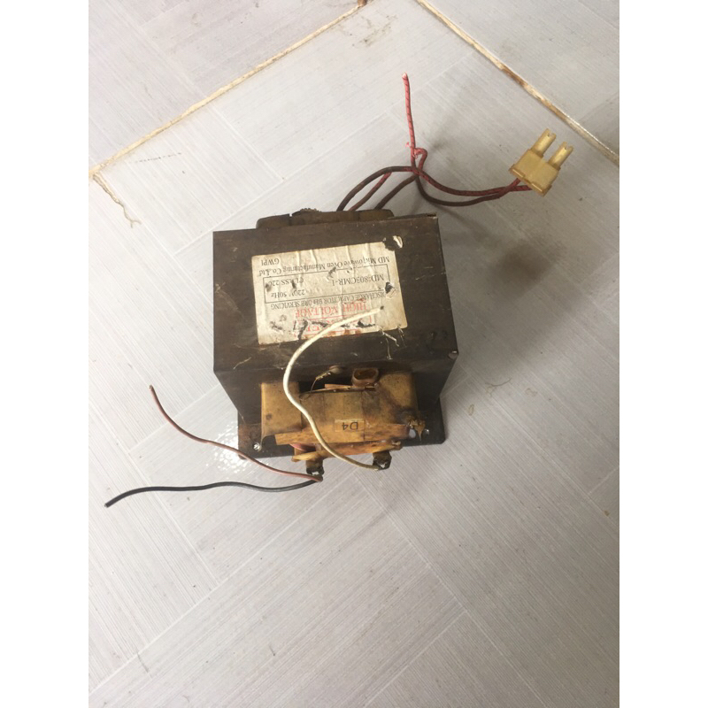 Biến áp lò vi sóng