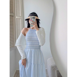 Đầm cổ yếm kèm khoác