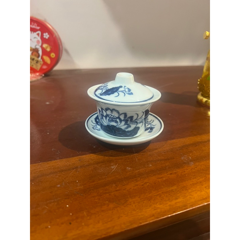 Bát sâm sen, bát nước thờ
