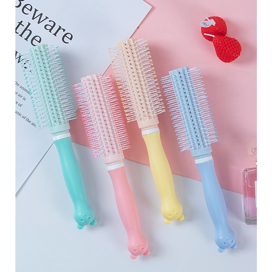1 Lược chải rối tay cầm tròn lược cuốn lô có gai massage hình mèo dễ thương DTonline