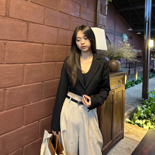  Áo khoác cổ vest croptop đa phong cách dễ phối đồ khoác ngoài đơn giản - Hàng thiết kế Dens.clothing 