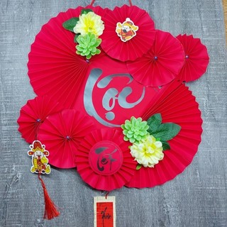 Quạt đỏ chữ lộc to treo trang trí tết/handmade