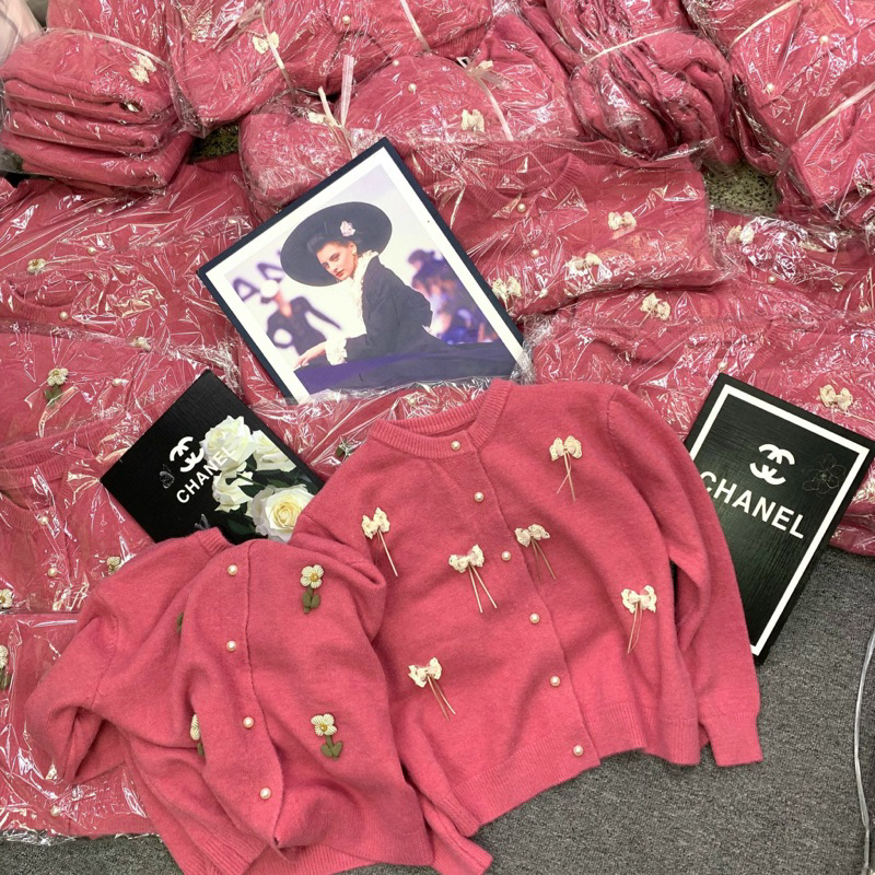 Áo len cadigan đính 3D QCL1