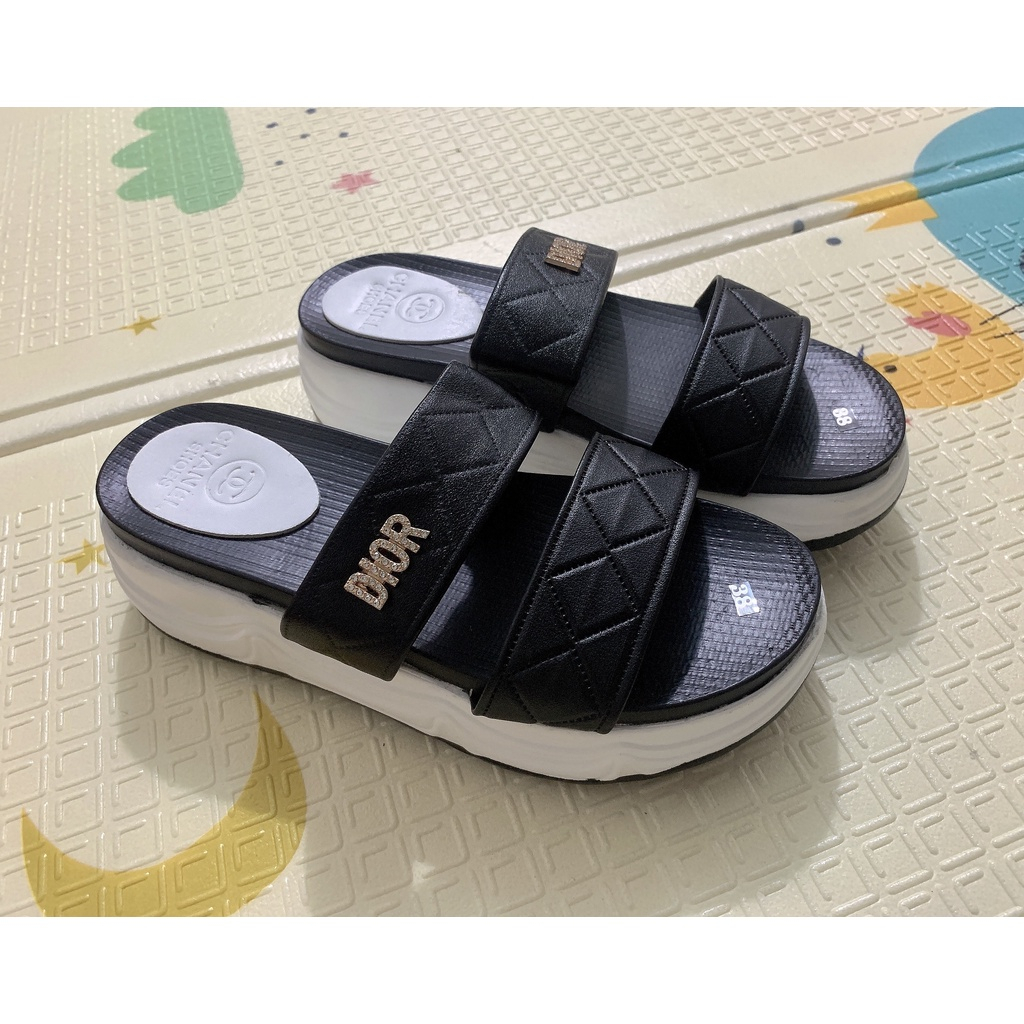 Dép lê nữ 2 quai da trần trám đế xuồng cao thời trang ,Dép Bánh Mì Cao Nữ Đế PU 5P Siêu Nhẹ Cực Êm Quai Dập Sắc Nét