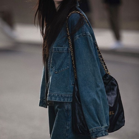 Áo khoác Jean Nữ xanh đậm dáng ngắn phong cách Retro cổ áo Polo Thu Đông Sereinclothing.st2w dành cho nữ