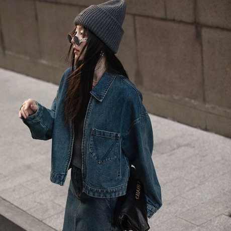 Áo khoác Jean Nữ xanh đậm dáng ngắn phong cách Retro cổ áo Polo Thu Đông Sereinclothing.st2w dành cho nữ