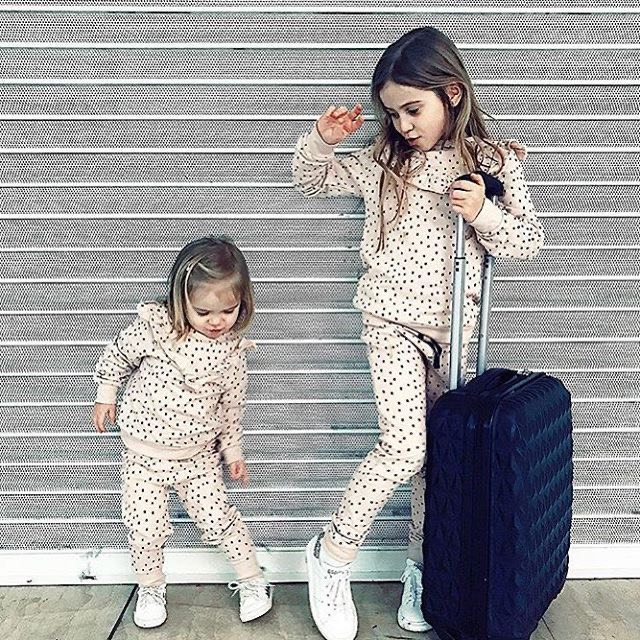 Bộ dài tay bèo tiểu thư chất cotton tổ ong xuất dư cho bé gái