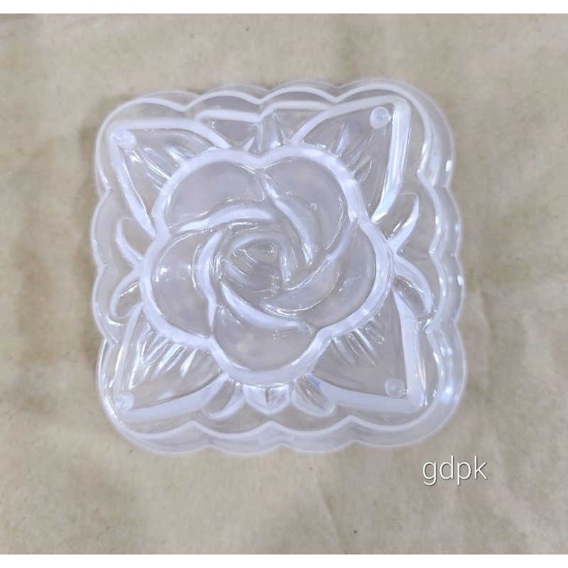 Khuôn rau câu mini 8cm nhiều hình xinh xắn giá siêu rẻ