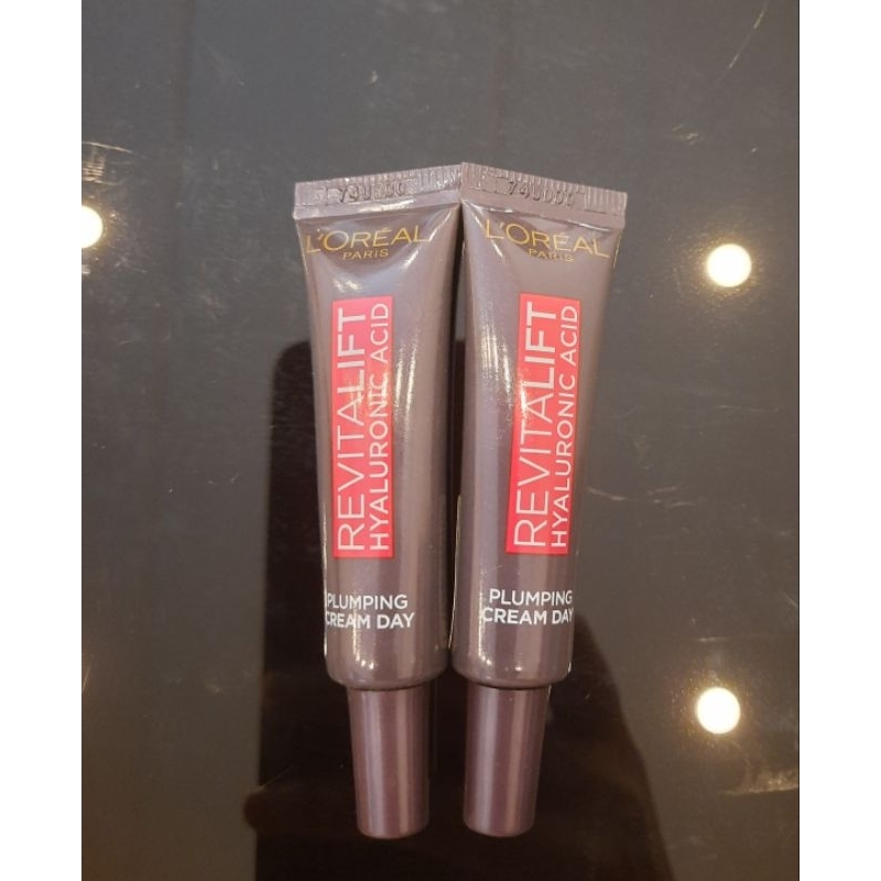 Kem dưỡng siêu cấp ẩm căng mịn da Loreal Paris Revitalift 7.5ml