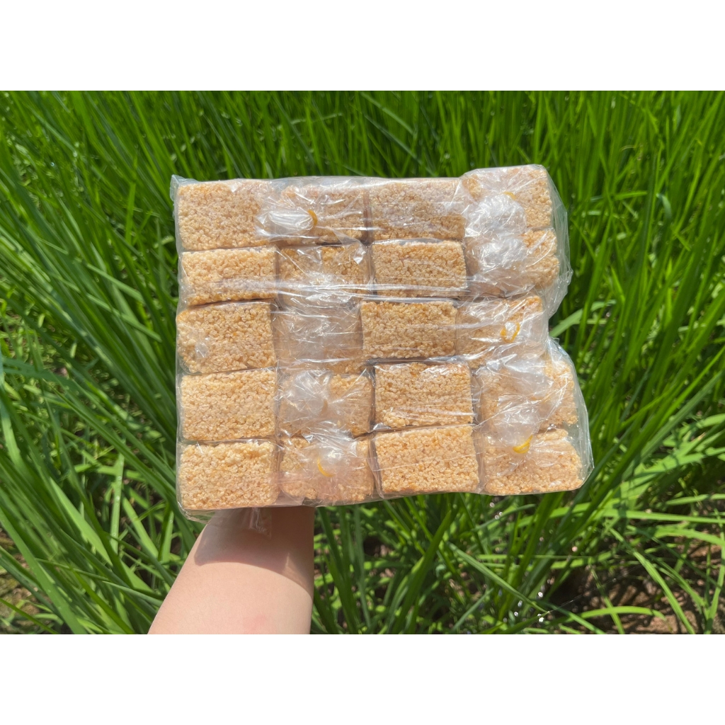 1 Cái Bánh Cốm Gạo Mật Nguyên Hạt Siêu Giòn