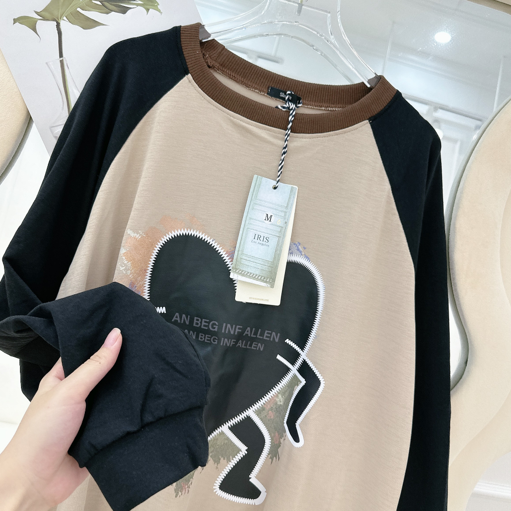 Áo Thun Nữ Dài Tay Trái Tim Phối Màu Nâu Đen Áo Phối Tay Freesize