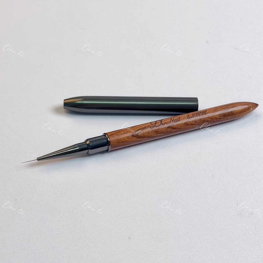 Cọ vẽ nét nail cán gỗ DC Nail Vẽ Móng